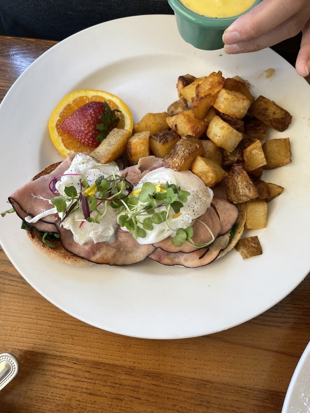 Cafe Jolie