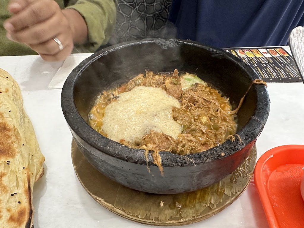 Azal Restaurant & Halal