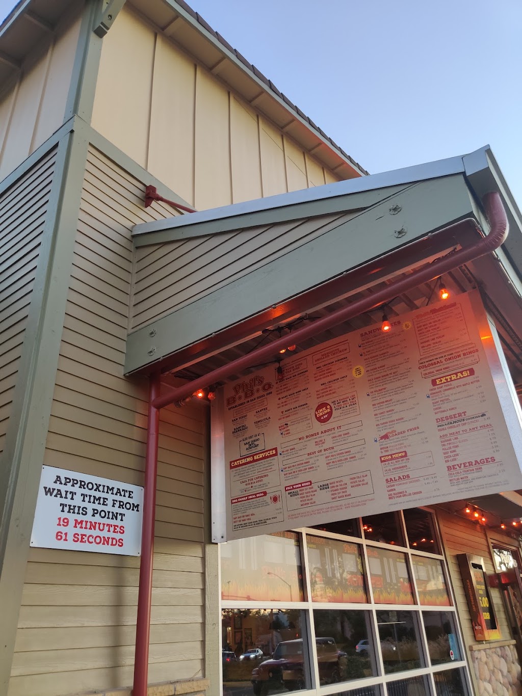 Phil's BBQ, Santee, CA