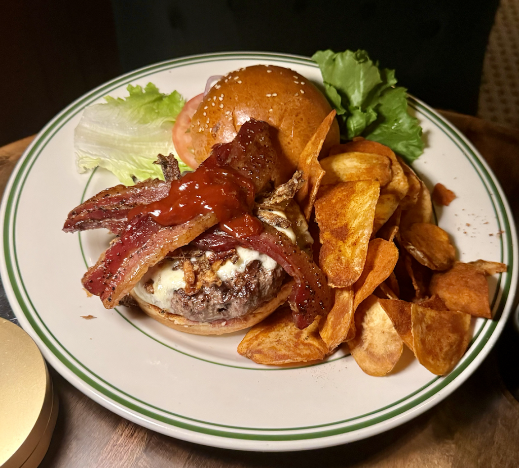 Smith's Public House