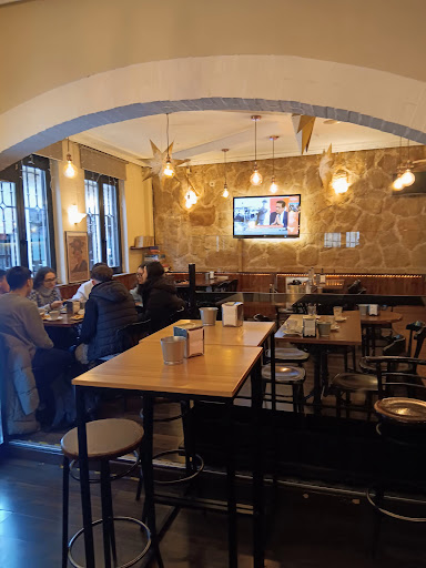 Café Puccini