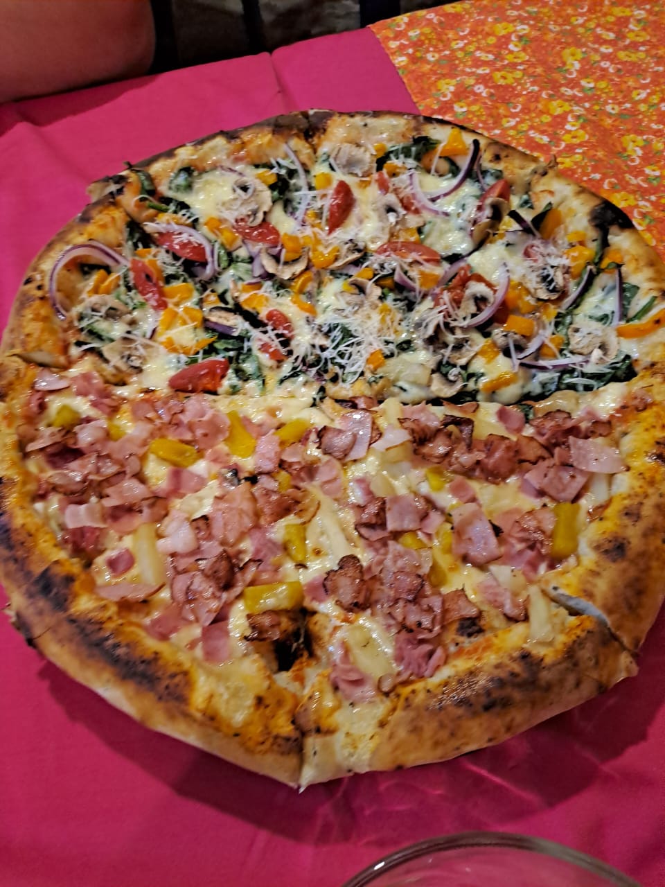 Pueblo Mágico, Cocina y Pizzería Artesanal