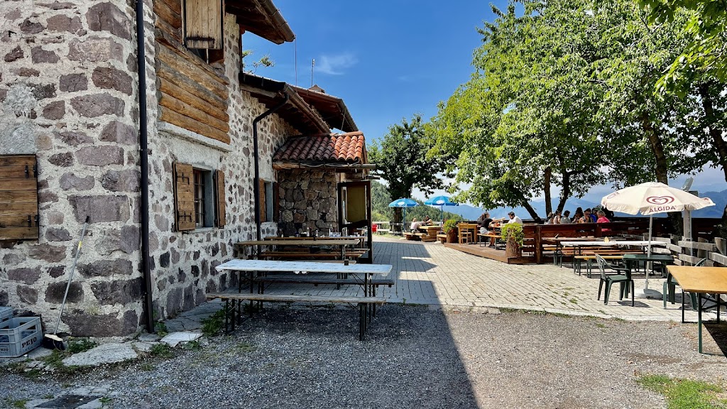 Rifugio Al Bait