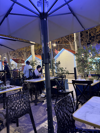 LE MACAR - Bar à vin, restaurant tapas