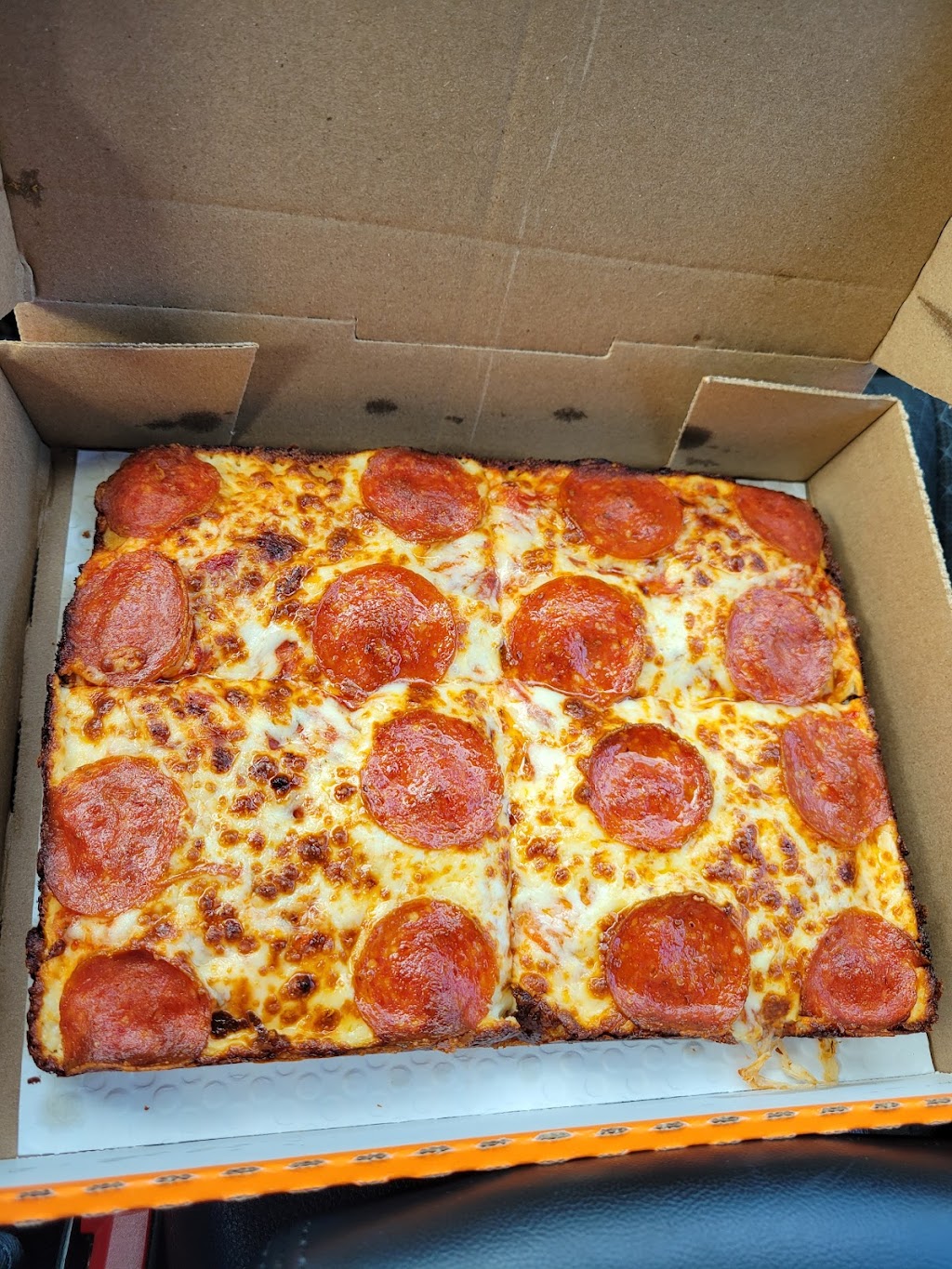 Little Caesars, Bay City, TX