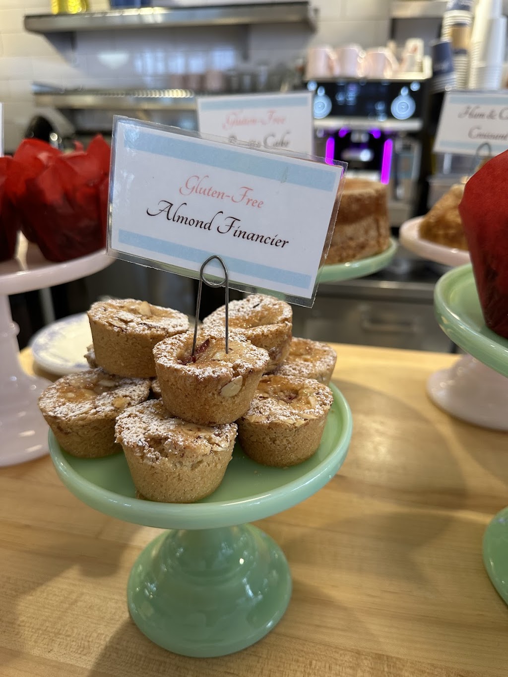 Jeannine's Restaurant & Bakery