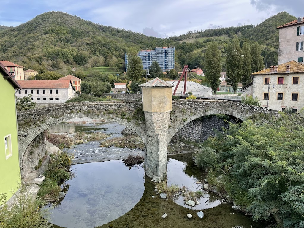 Acquasanta, Piazza Due E Tre Gennaio