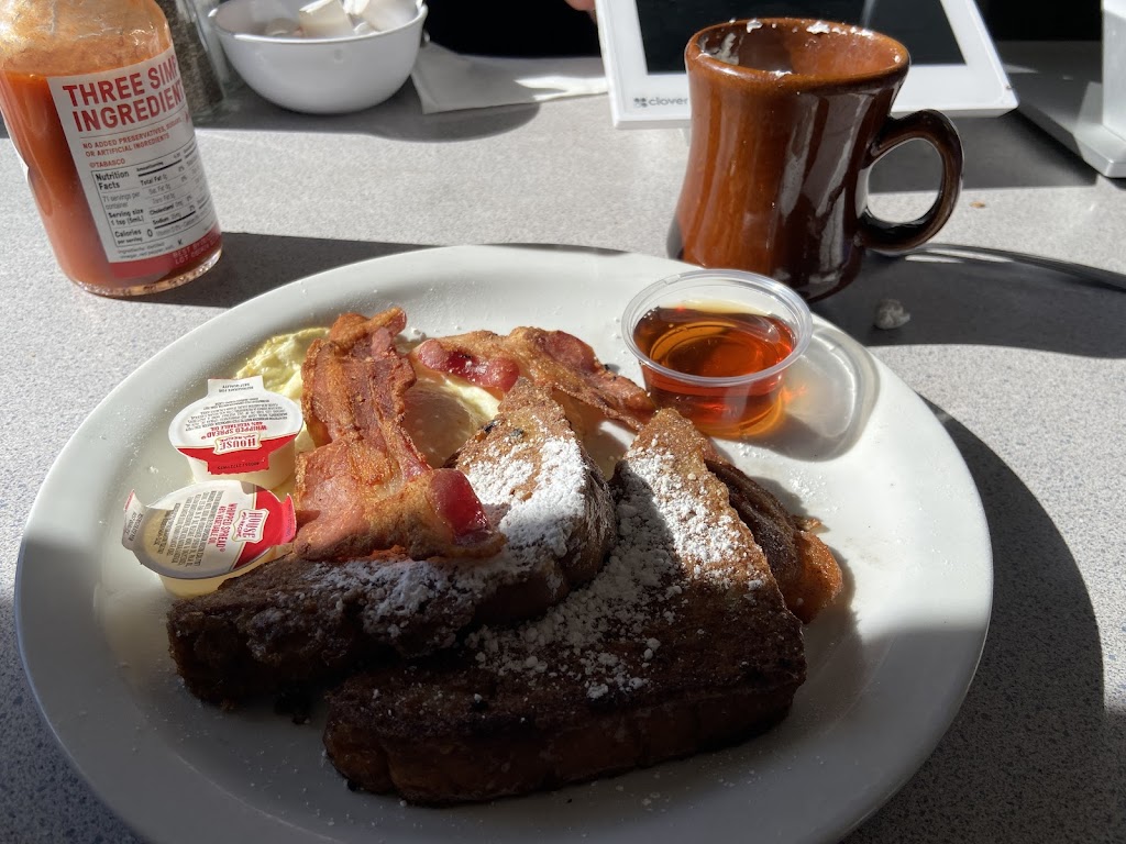 Pacific Diner, San Pedro, CA
