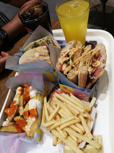 Pans & Company