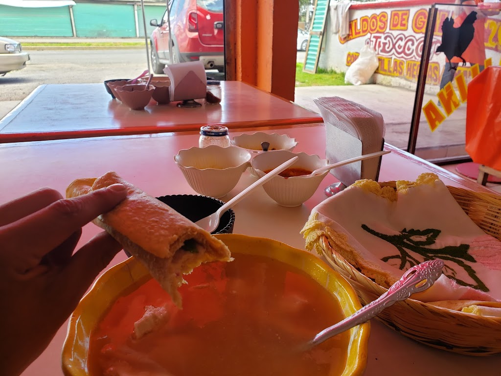 Caldos de gallina " Tixca"