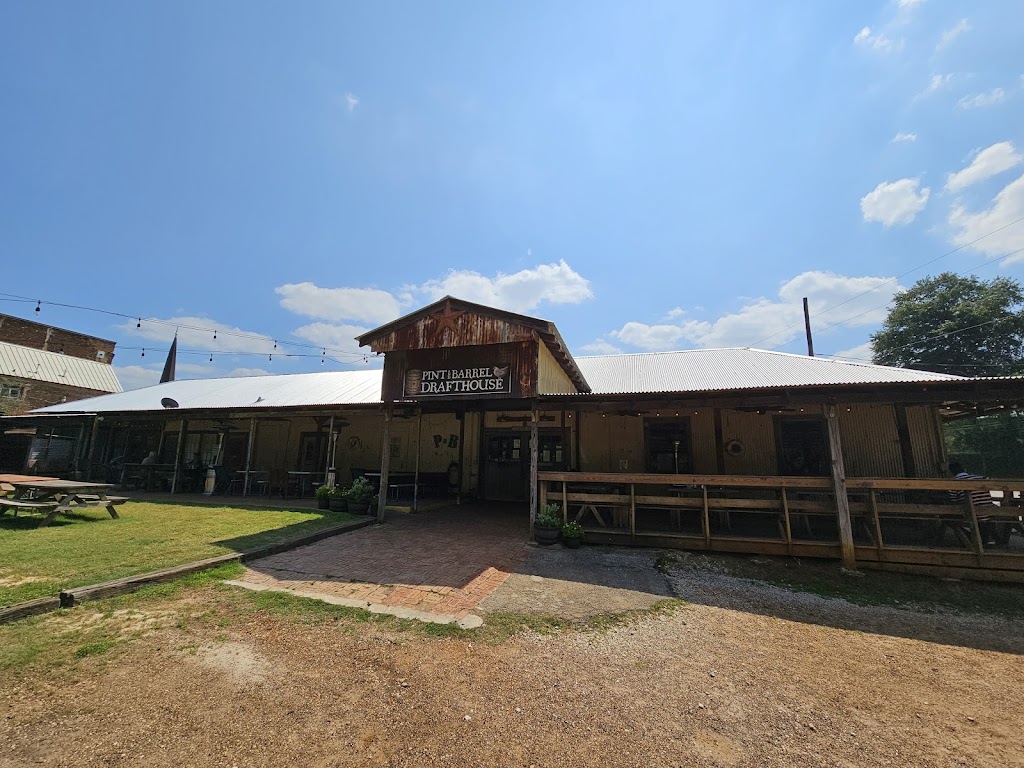 Pint & Barrel Draftshouse, Palestine, TX