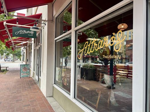At-Traros Thai Eatery