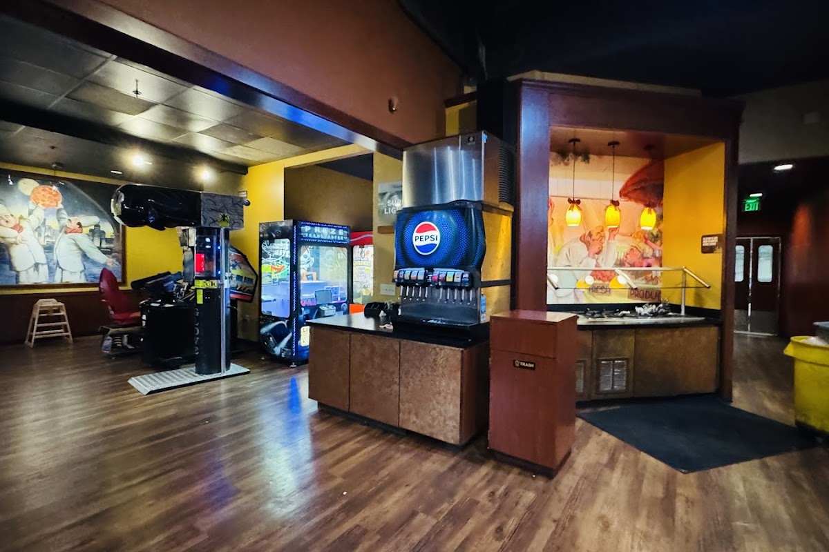 Me n Ed's Pizza Parlor