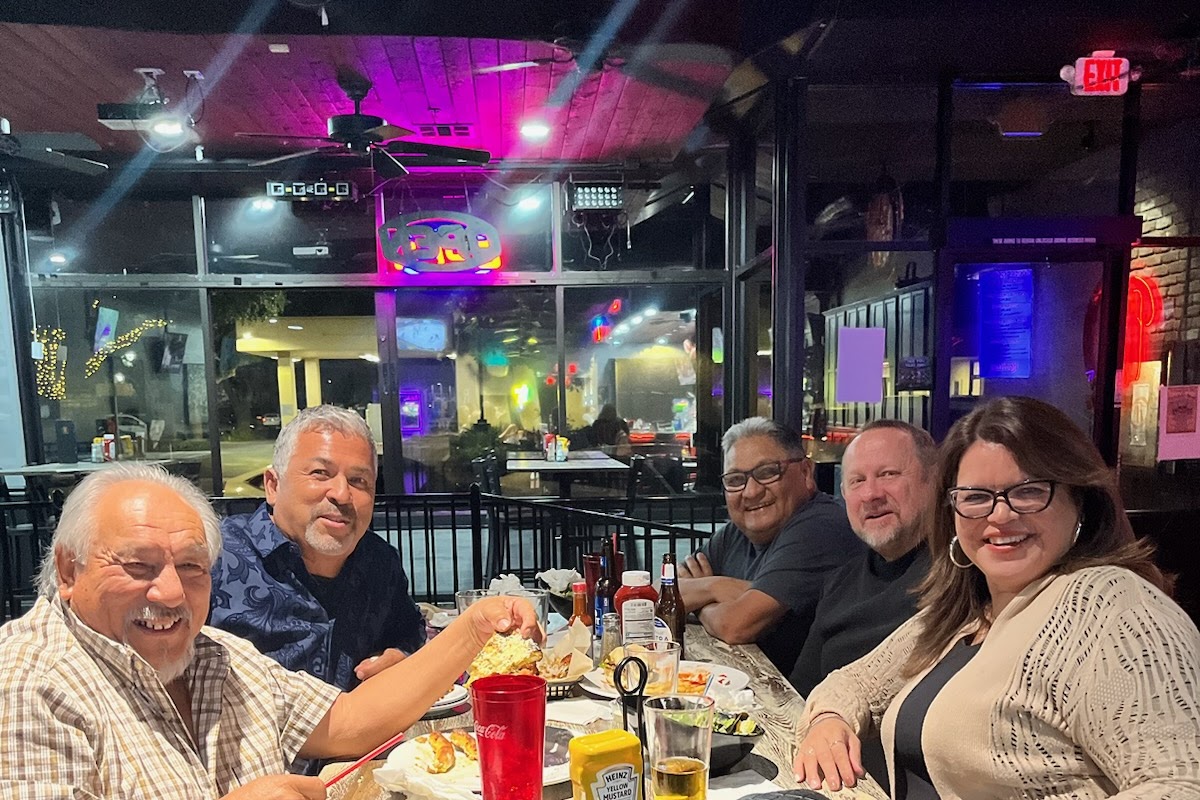Downtown Rookies Sports Bar & Grill, Visalia, CA