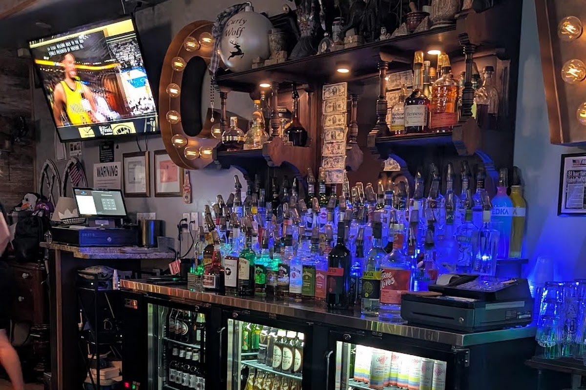 Curly Wolf Saloon