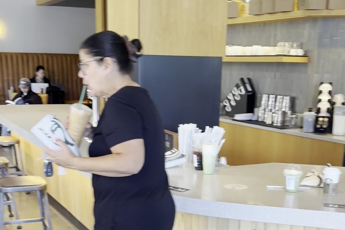 Golden Island Cafe