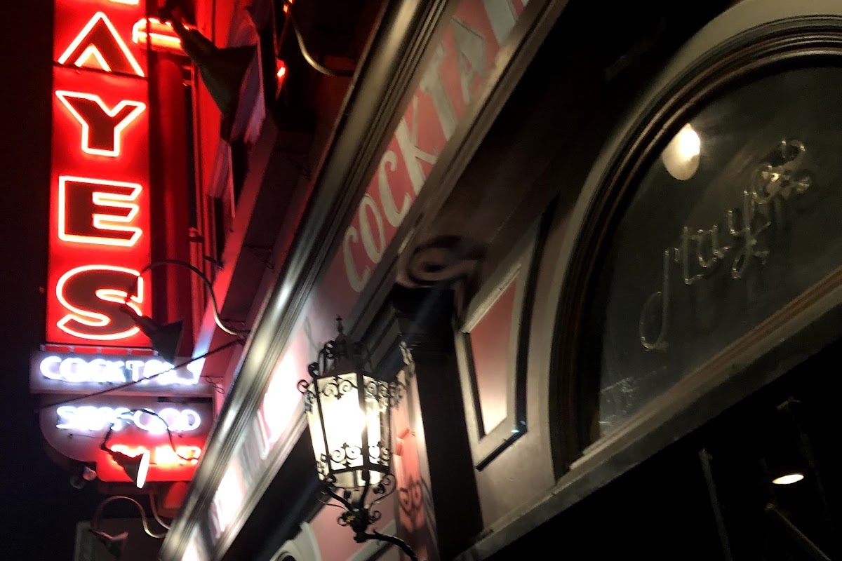 Mayes Oyster House