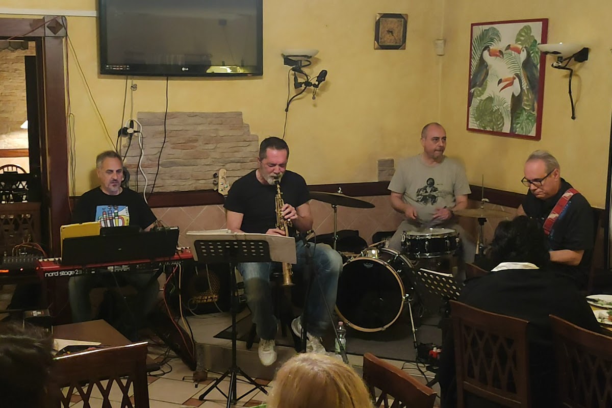 MD' Cafe, Bareggio