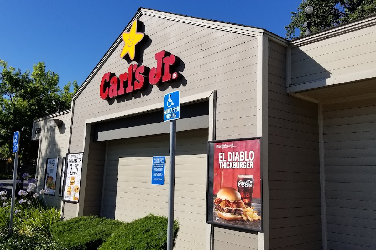 Carl's Jr.