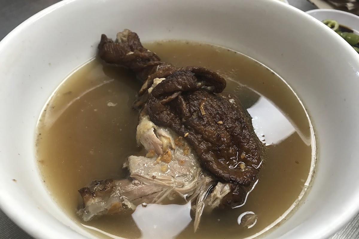 Thạch Chè Hiển Khánh