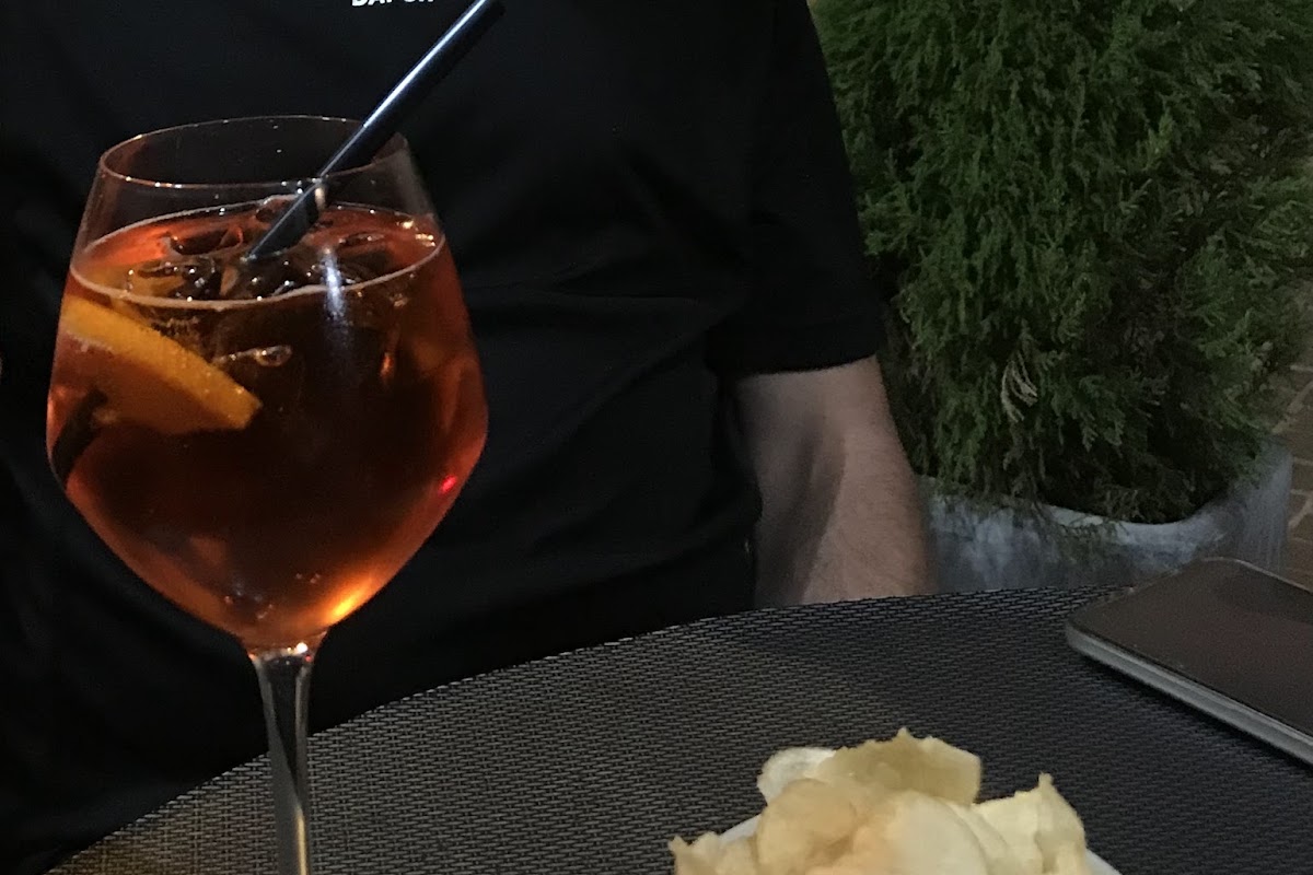 Caroli Inn Pub
