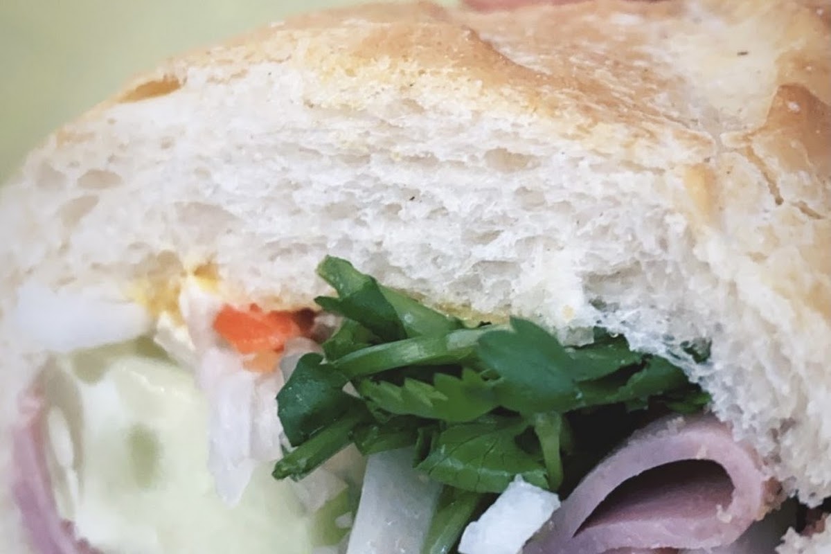 Ba Le Sandwich Shop