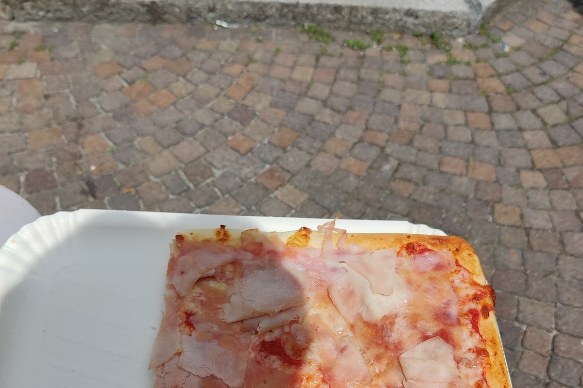 Pizza Pazza, Chiavenna