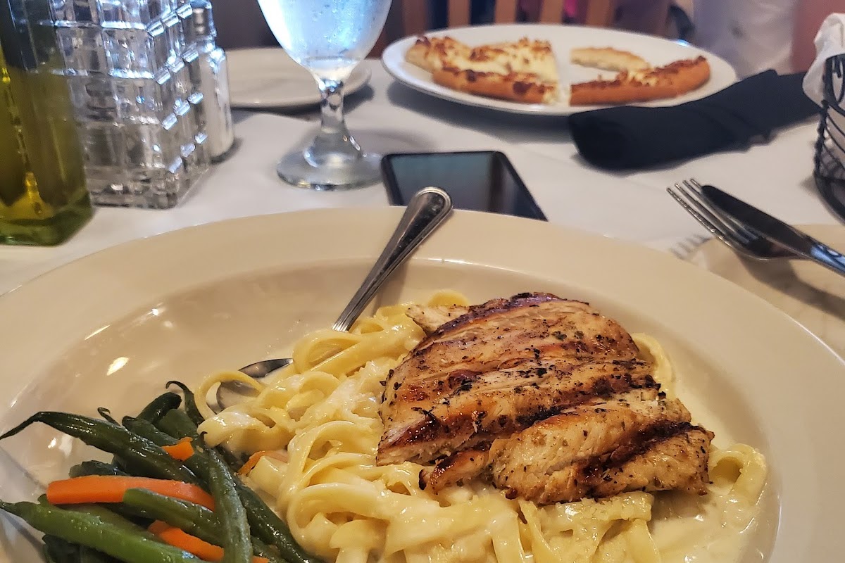 Papapavlo's Mediterranean Bistro & Bar