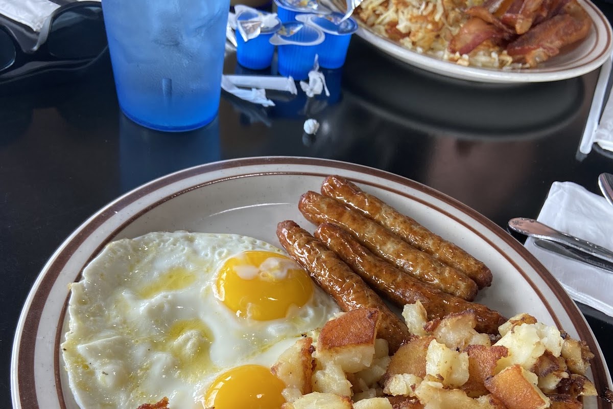 Sam's Cafe