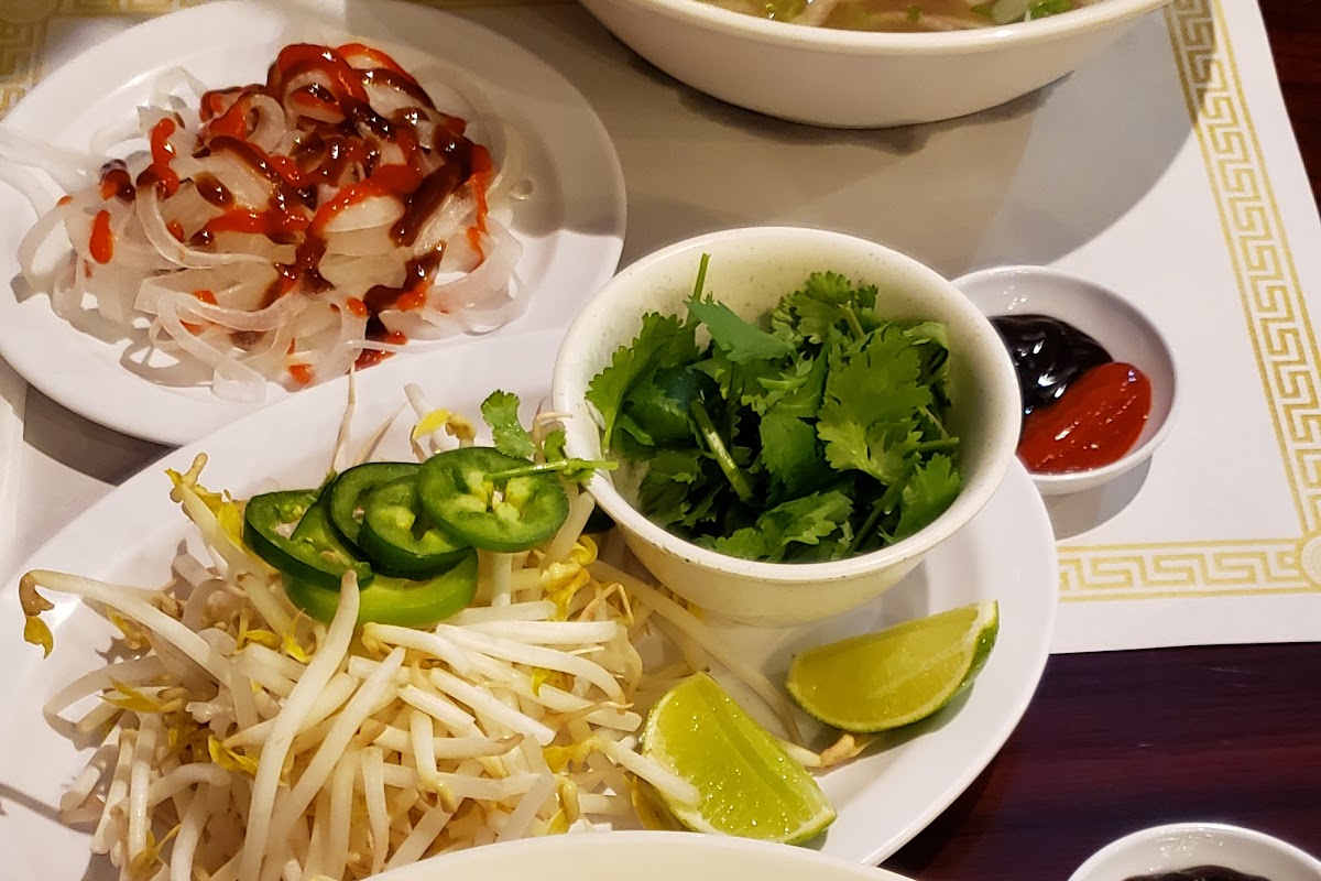 Pho22, Glendale, CA