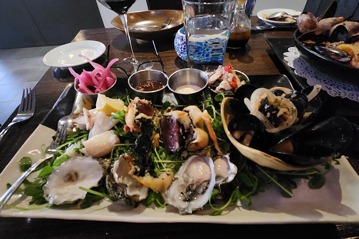 TW's Grille and Bar