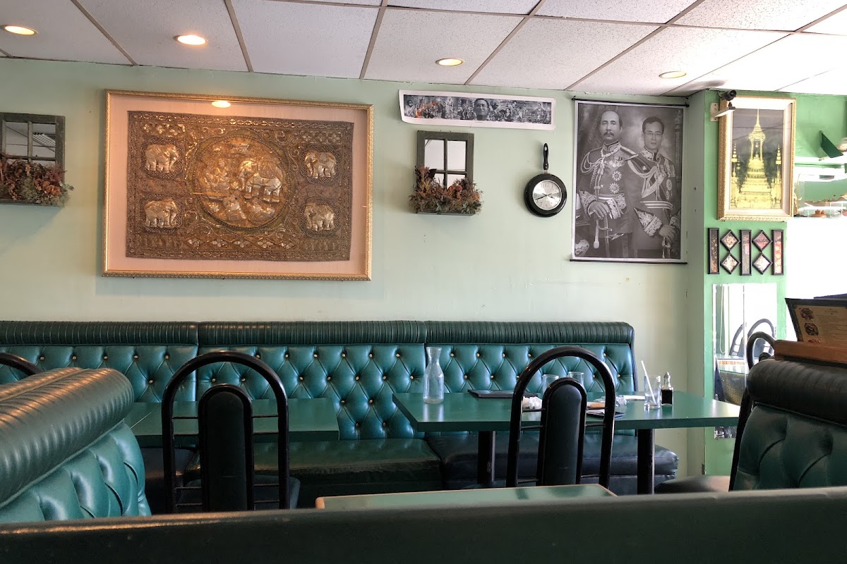 Emerald Royal Thai Cuisine