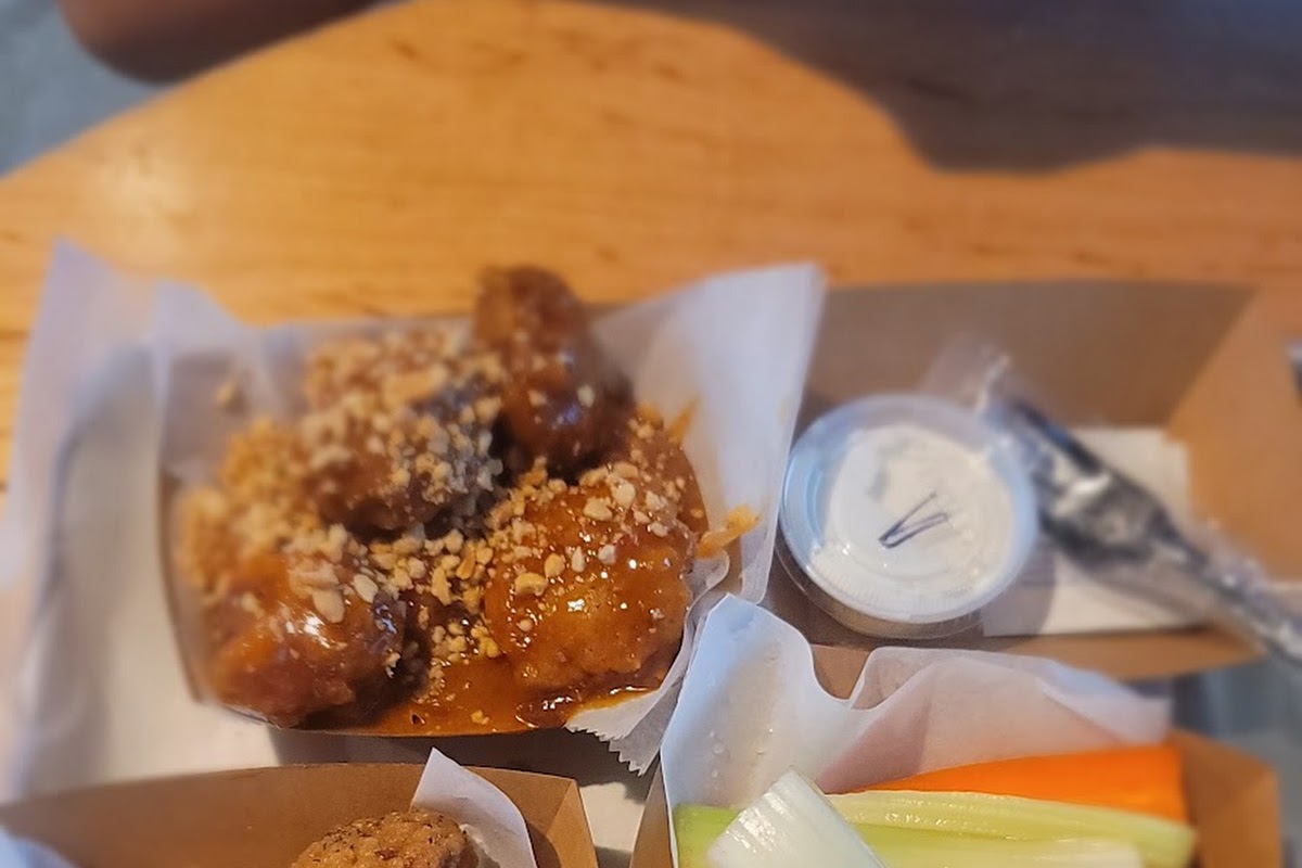 Wing wings