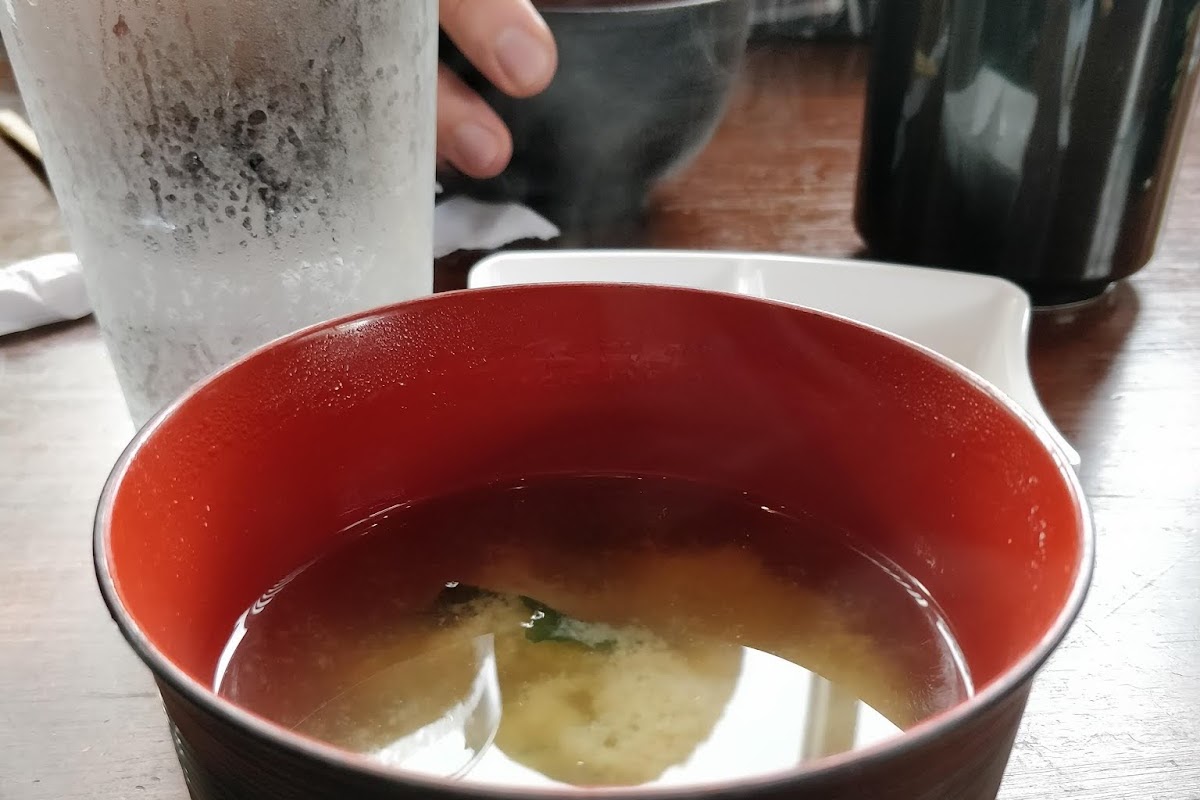 Mizu Sushi Bar & Grill