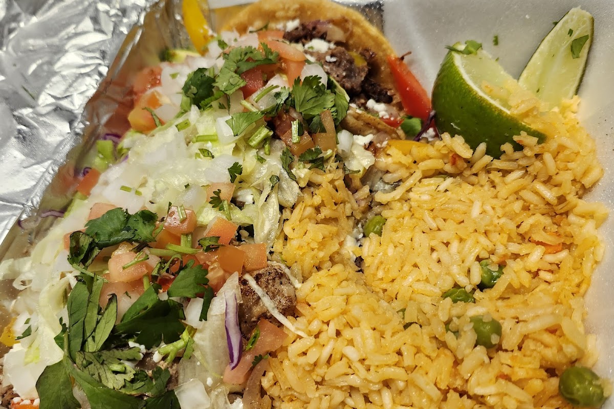 Bigotes Street Tacos