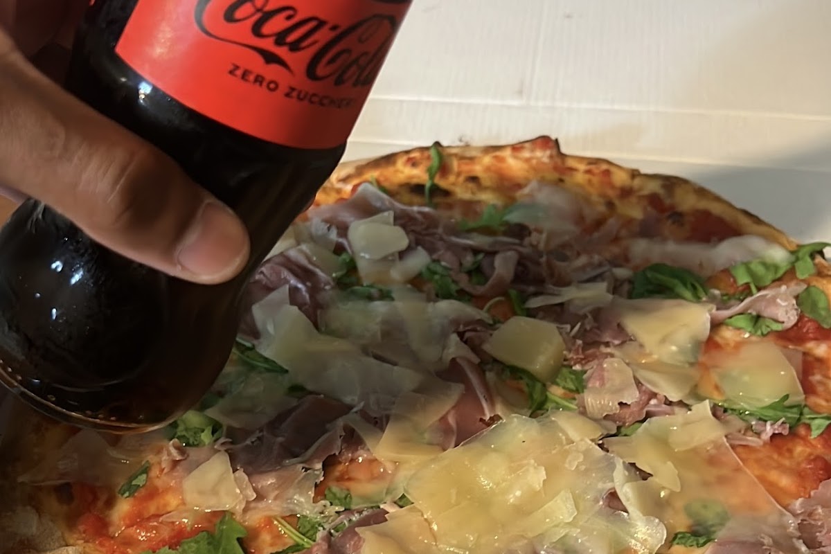 Take It Easy Pizzeria Pucceria