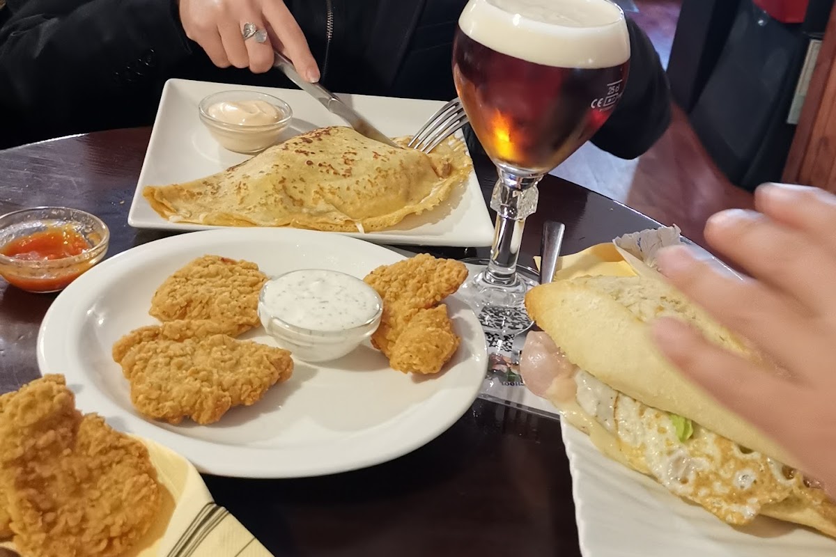 School Tavern