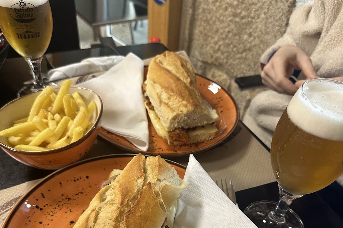 Café Zentral, O Porriño