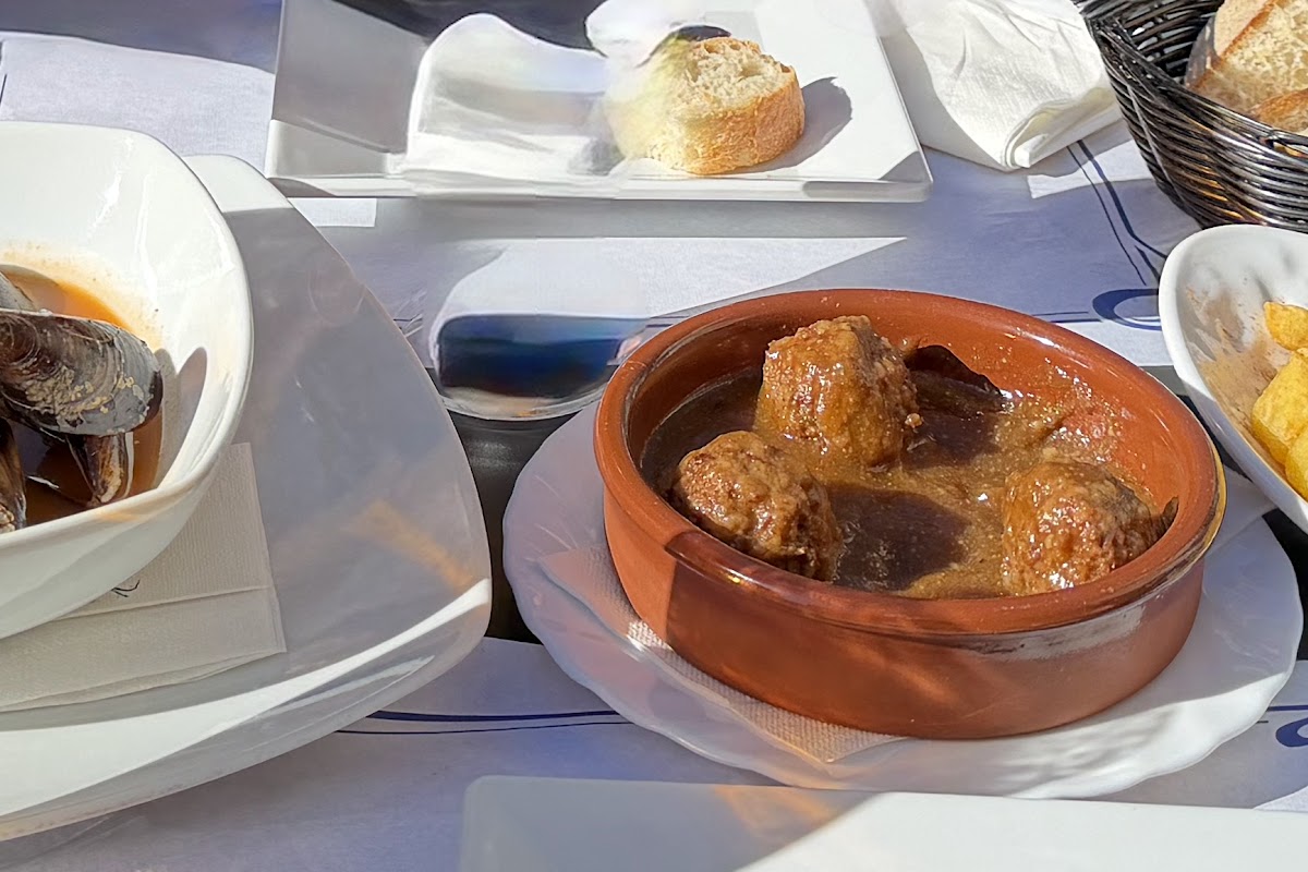 Placa Burger Cafe, Figueres