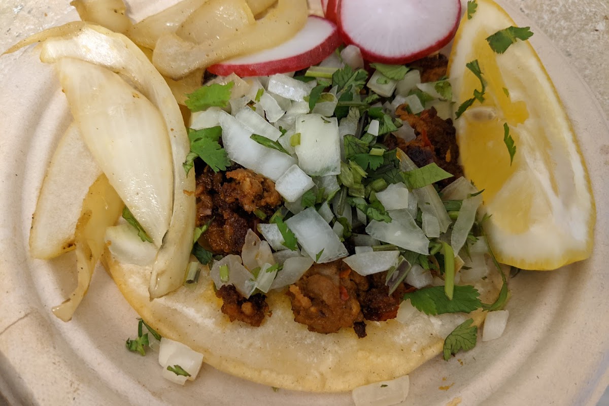 Tacos de carne asada