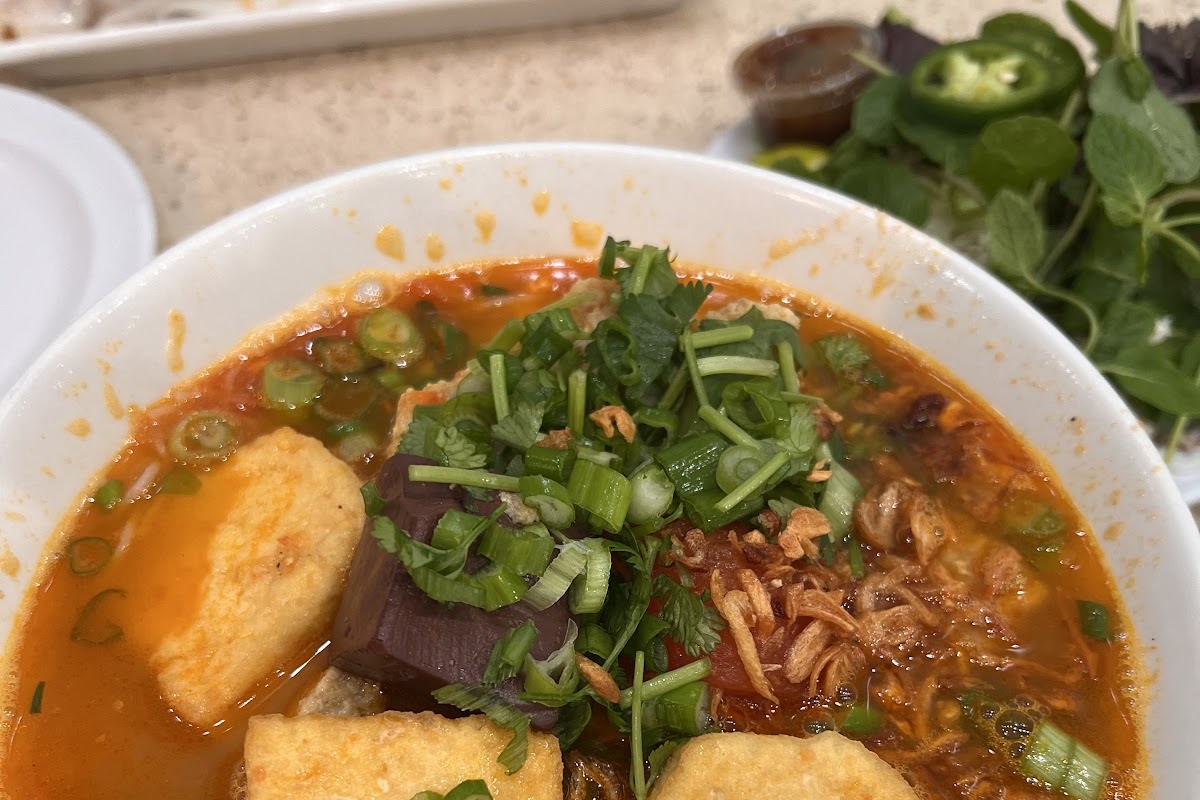 Bánh Cuốn Ông Tạ