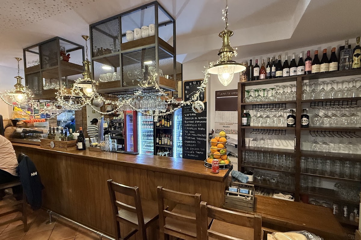 Taberna La Puerta de Atrás