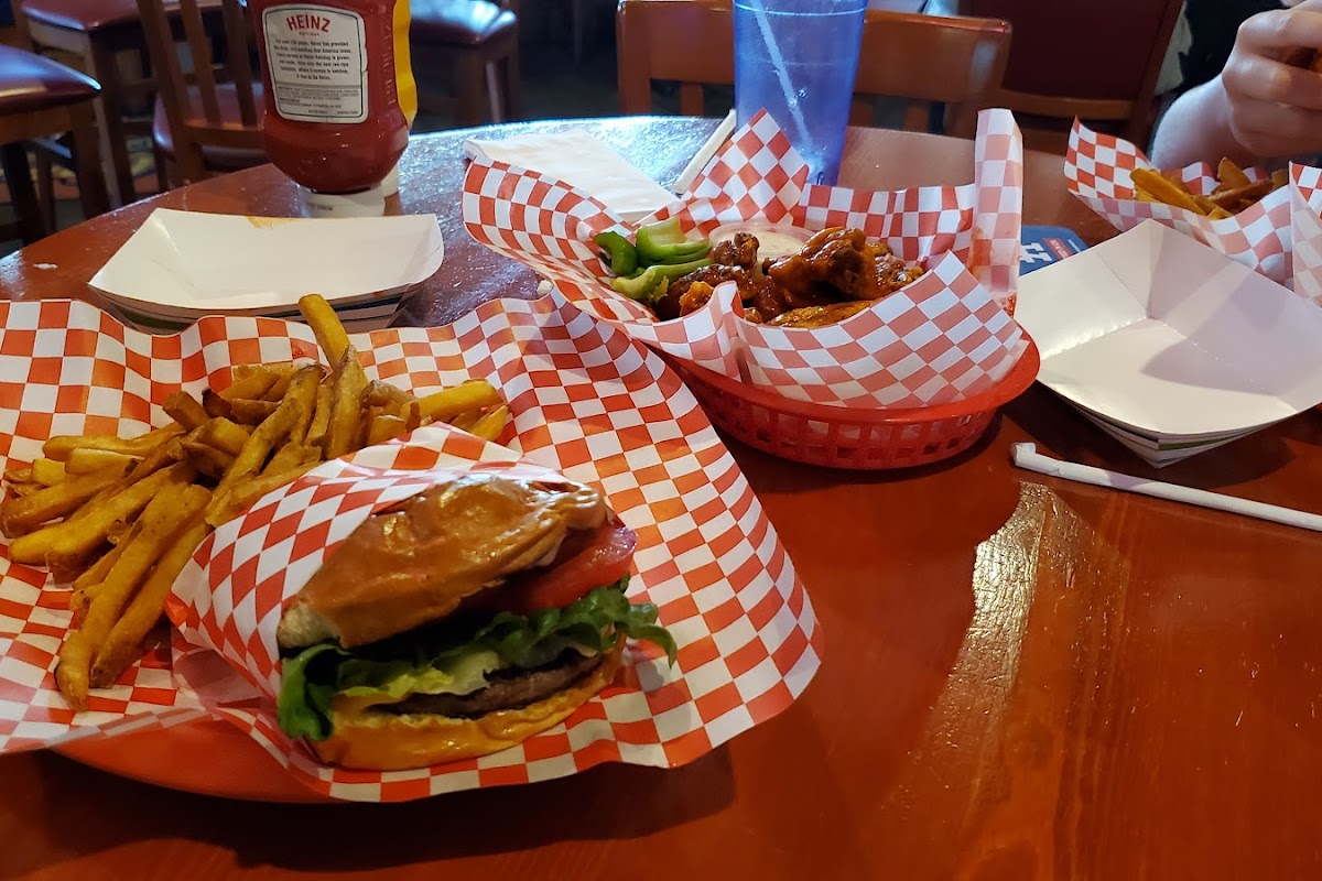 Champs Sports Bar