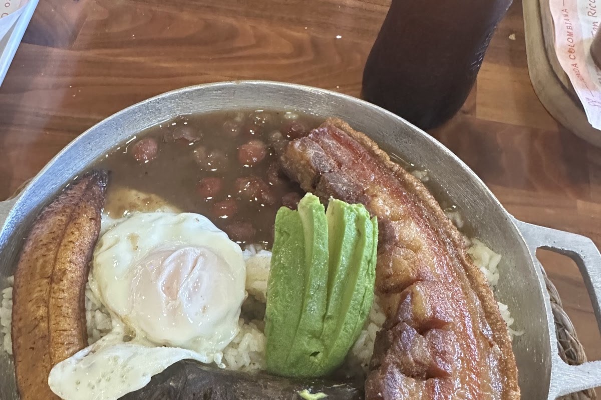 Fonda Colombiana