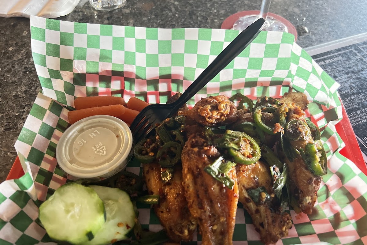 Tomcat Bar & Grill