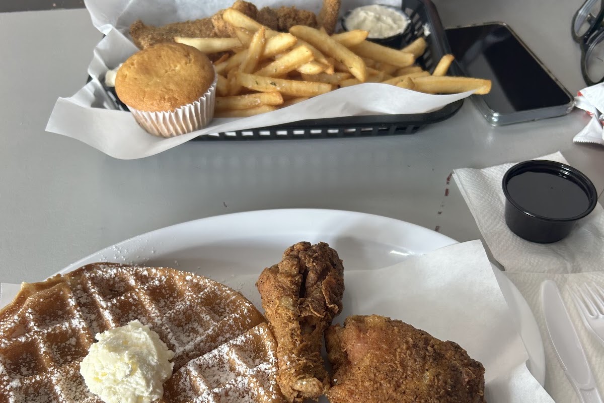Keith's Chicken and Waffles