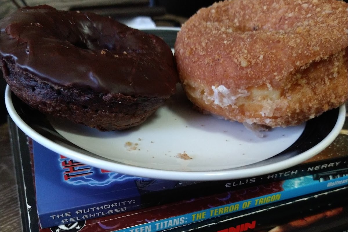Yum Yum Donuts