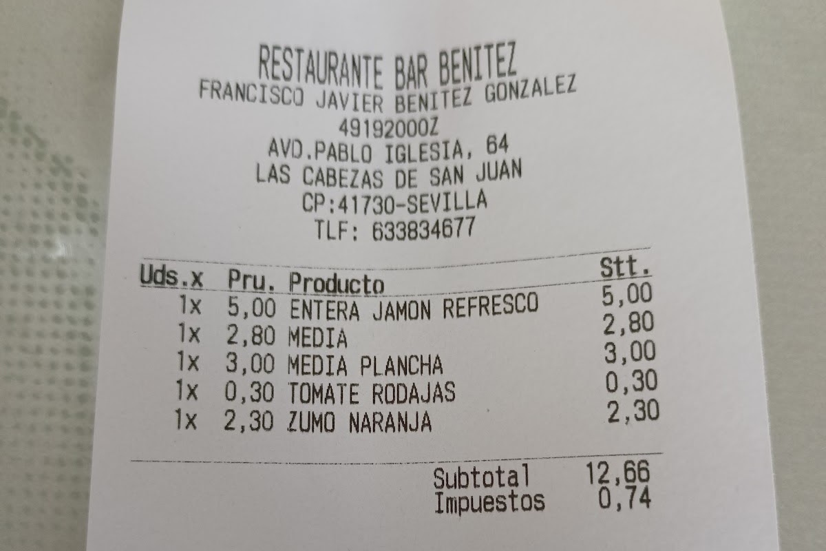 Hermanos Benítez, Las Cabezas de San Juan