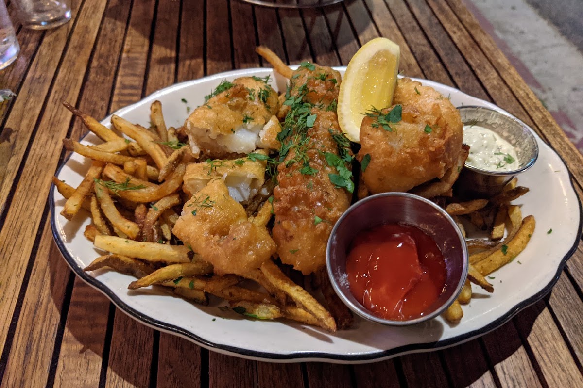 L & E Oyster Bar