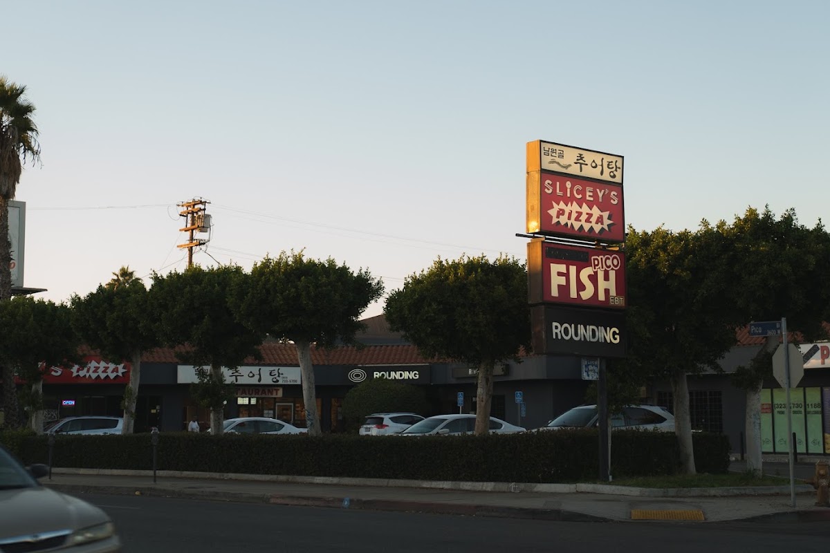Slicey's Pizza
